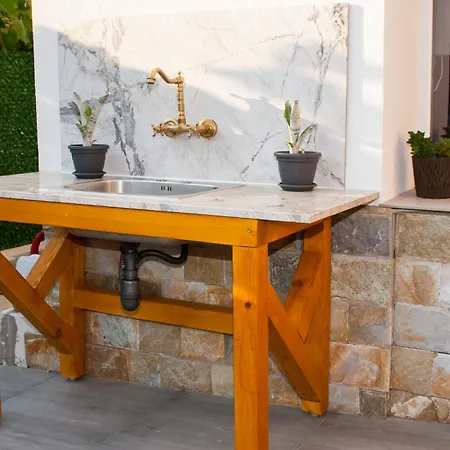 ози 1 допълнителна فيلة *