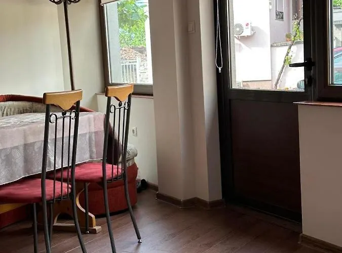 Луксозна вила ози 1 допълнителна *